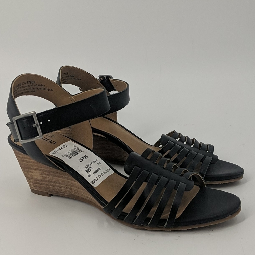 NWT SUSINA Leather Wedge Sandals